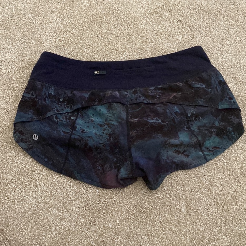 Lululemon Speed short 2.5” - Picture 2 of 2